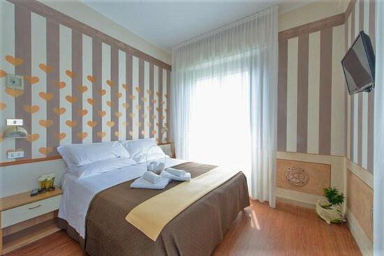 Hotel Maracaibo Ρίμινι Εξωτερικό φωτογραφία